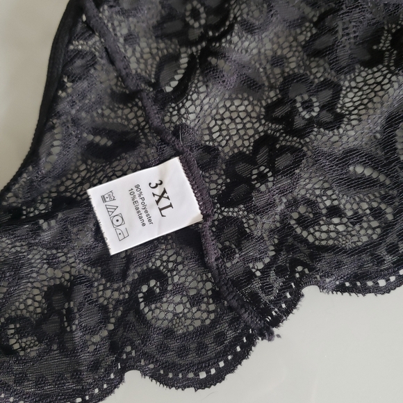 Bralette - Picture 2 of 4